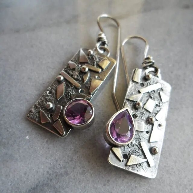 Mosaïque Violette | Boucles d'oreilles argentées avec pierre violette – Vue 01