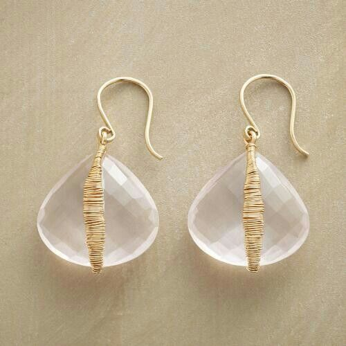 Facette Claire | Boucles d'oreilles dorées avec pierre claire facettée – Vue 01