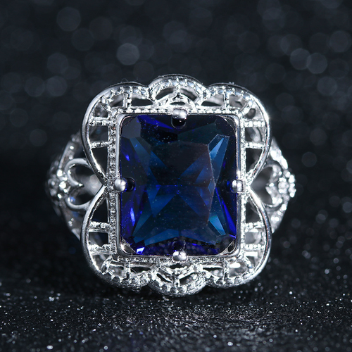 Portail Nocturne | Bague argentée avec grande pierre bleue – Vue 01
