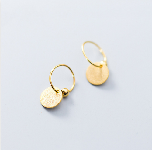 Bouton Doré | Petites boucles d'oreilles dorées de forme ronde – Vue 01