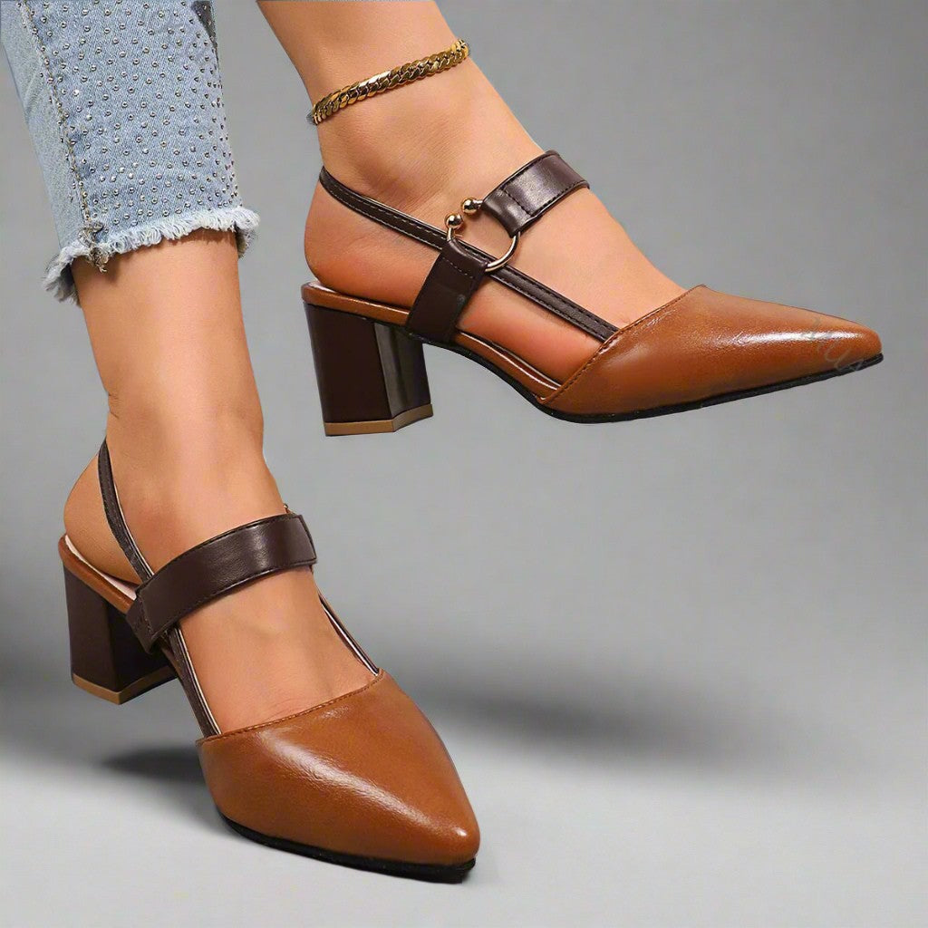 Ingeborg | Czółenka slingback w szpic na słupku