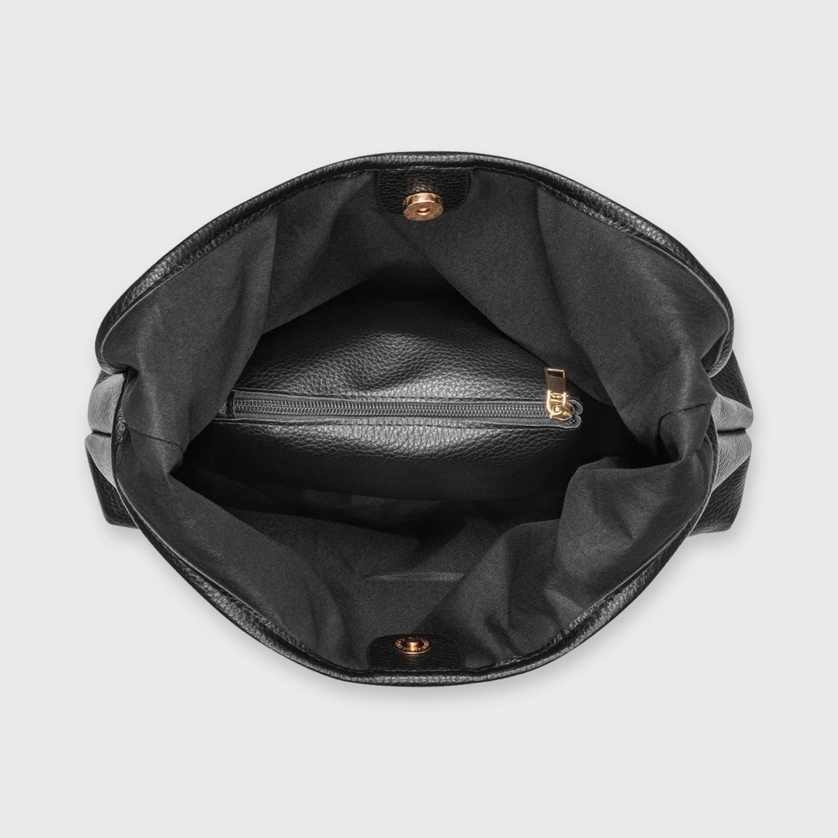 Sac hobo Jolie noir vu de trois quarts