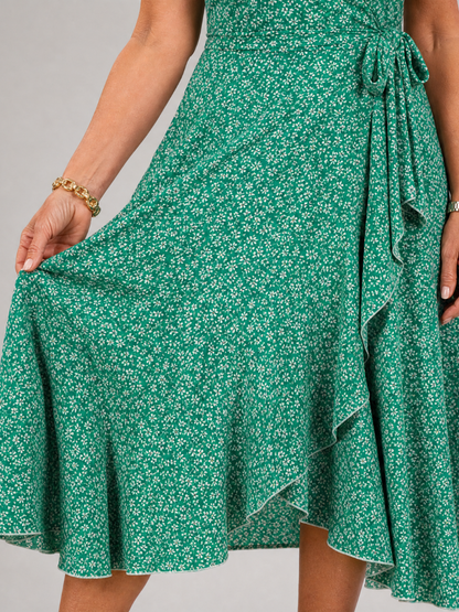 Émilie — Robe portefeuille fleurie à ourlet volanté