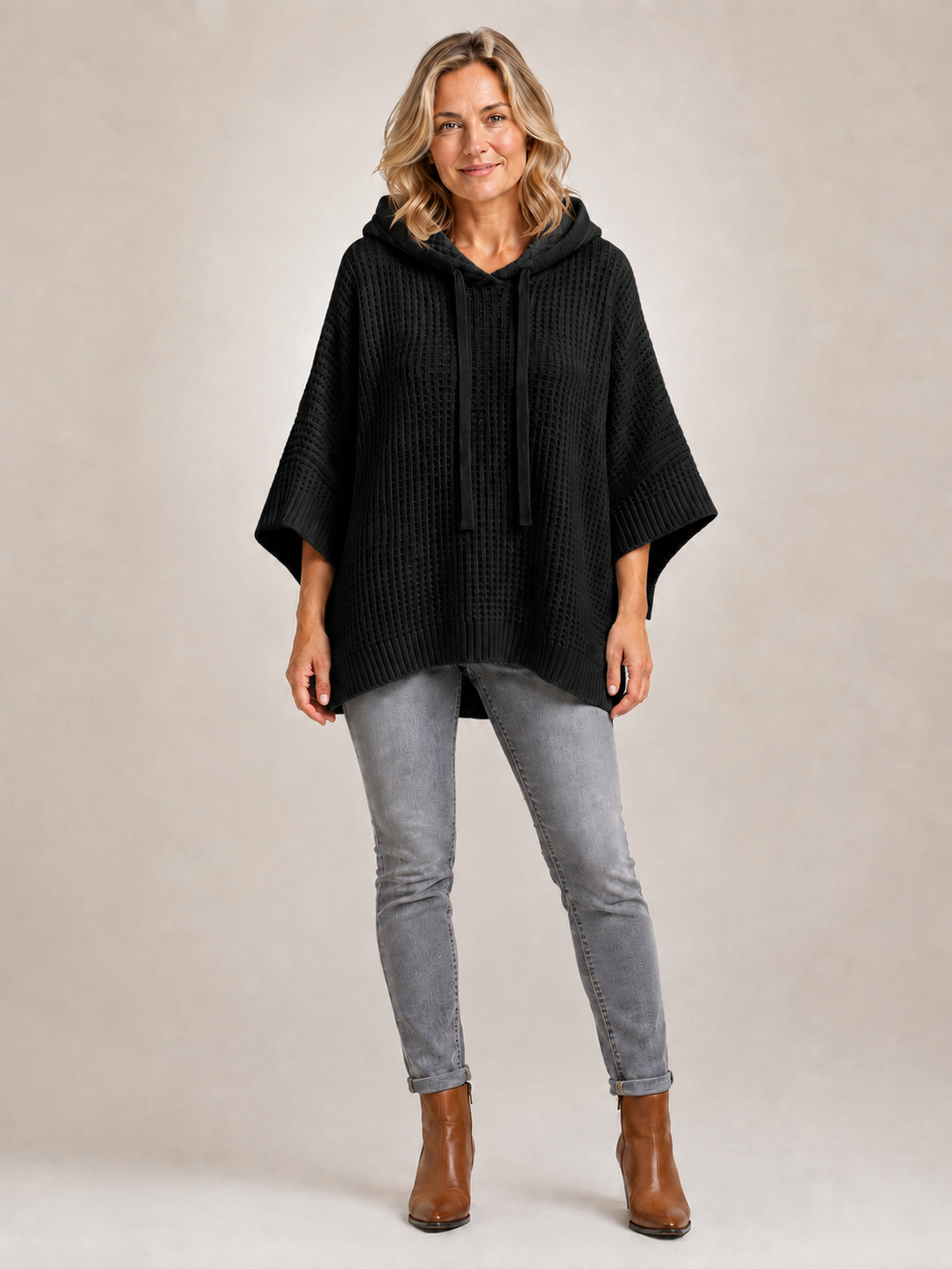 Capucine | Sweter oversize z kapturem z dzianiny waflowej
