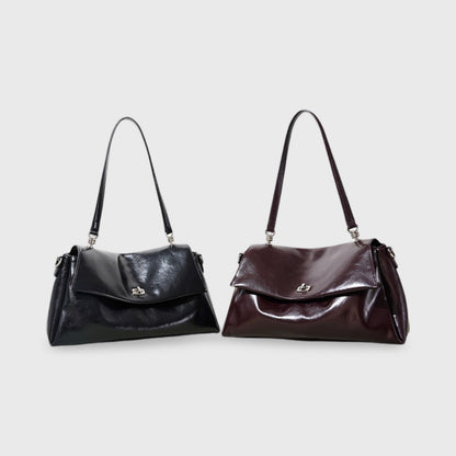Sac porté épaule Nola en cuir véritable noir, photo détail