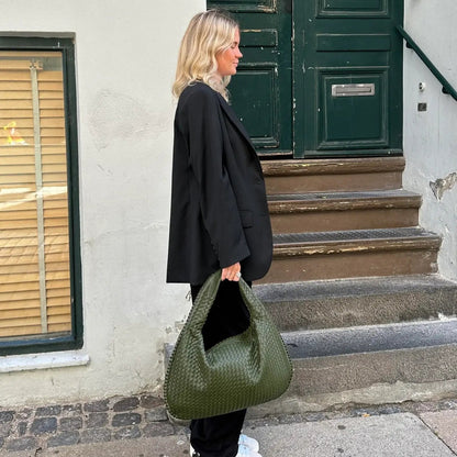 Sac porté épaule Cabas Tressé XL vert olive porté à l'épaule