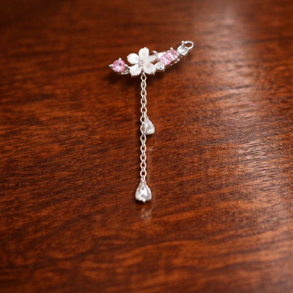 Disque Fleuri | Boucles d'oreilles dorées à motif floral – Vue 02