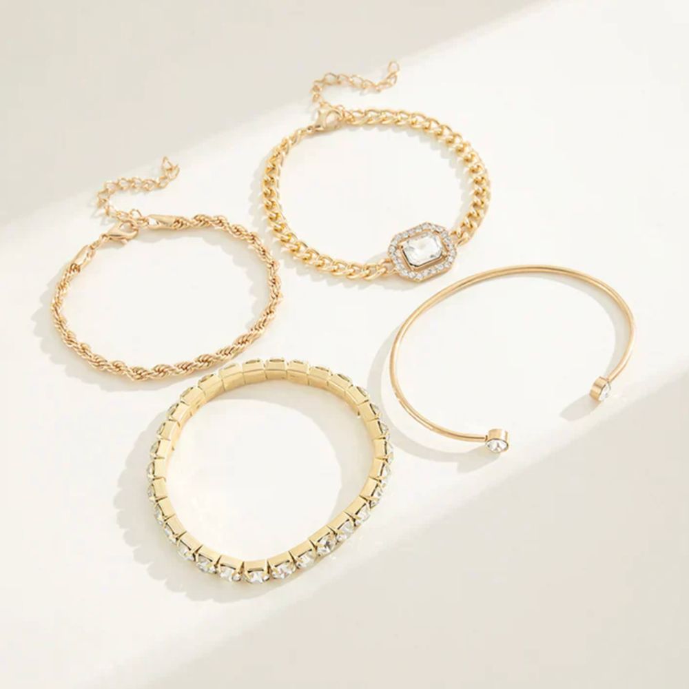 Domitia | Ensemble de quatre bracelets dorés – Vue 02