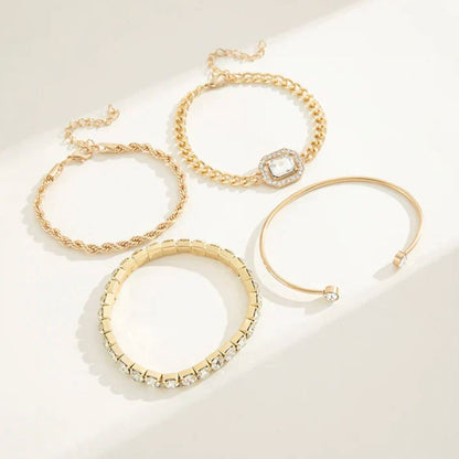 Domitia | Ensemble de quatre bracelets dorés – Vue 02