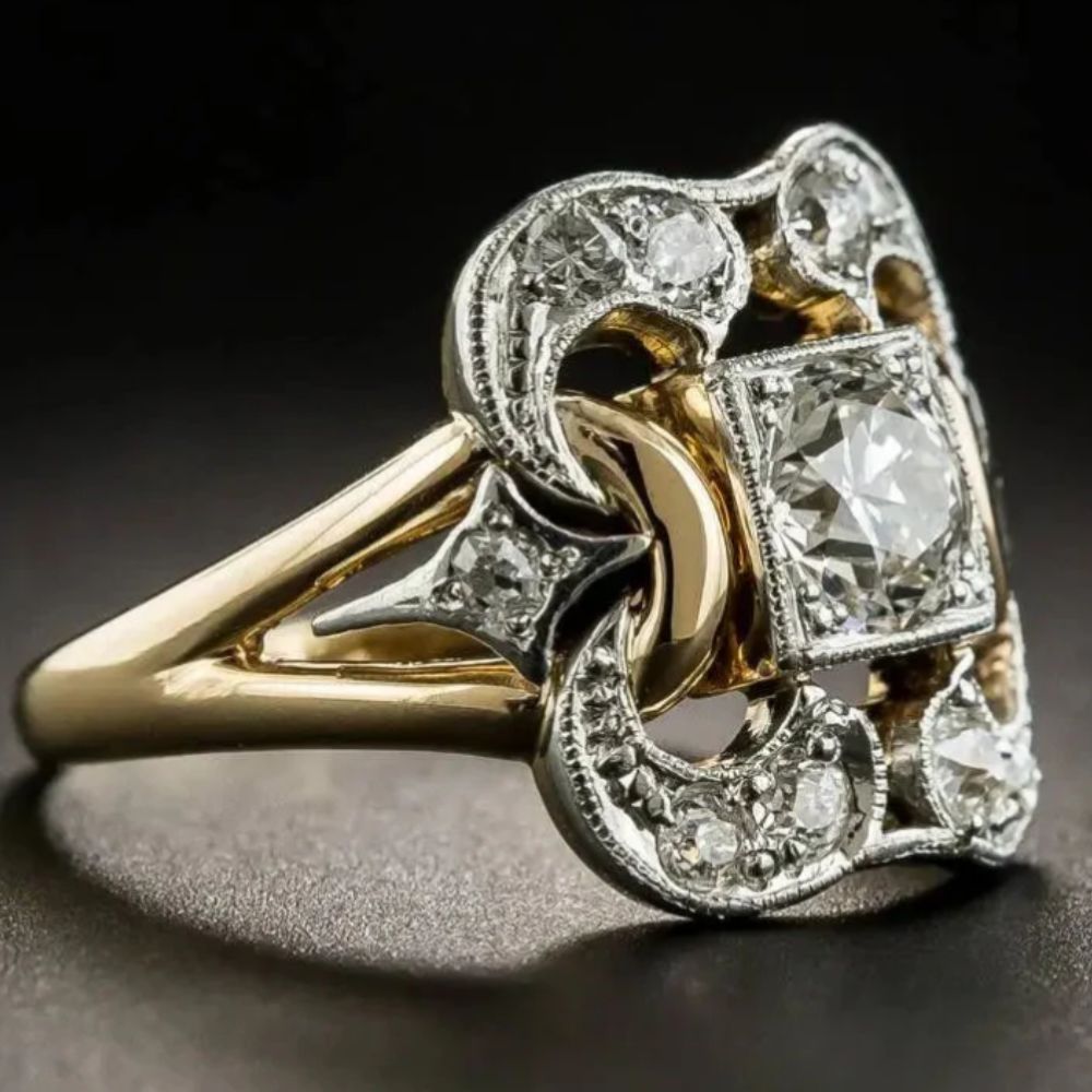 Éclat Noué | Bague d'inspiration vintage avec pierres claires – Vue 01