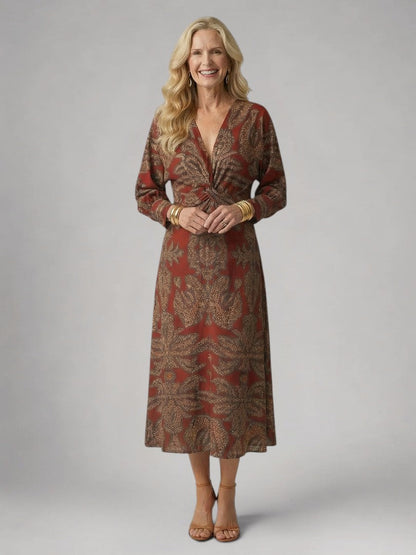 Sylviane — Robe midi drapée à manches longues, coloris Rouge brique et or