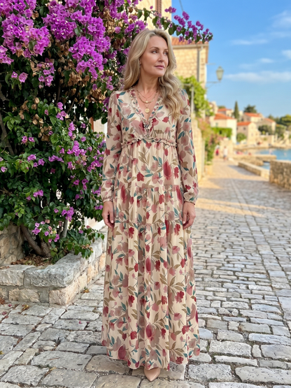 Lorraine — Robe longue fleurie à volants et manches longues
